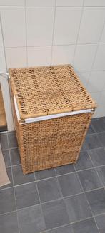 Wasmand van riet met deksel, Huis en Inrichting, Woonaccessoires | Kisten, Ophalen, Overige materialen, Gebruikt, 50 tot 100 cm