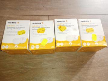 120 stuks Medela borstkompressen beschikbaar voor biedingen