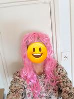 Pruik roze, Ophalen of Verzenden, Zo goed als nieuw, Carnaval