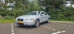 Volvo S60 2.0 T 5 cilinder NAP Grijs, Auto's, Volvo, Voorwielaandrijving, 74 €/maand, Zwart, 1984 cc