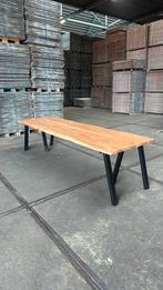 Eettafel / boomstamtafel mango hout met stalen onderstel, Ophalen, 200 cm of meer, 50 tot 100 cm, Zo goed als nieuw