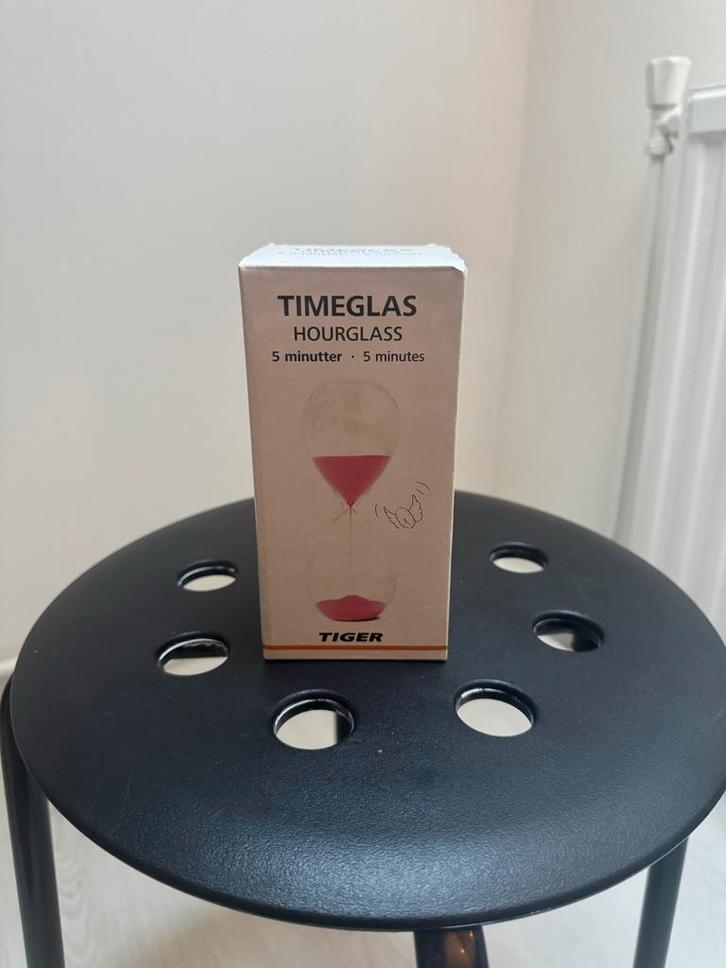 Roze Zandloper Tiger - Nieuw in Verpakking!, Huis en Inrichting, Woonaccessoires | Klokken, Nieuw, Overige typen, Analoog, Ophalen of Verzenden