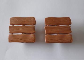 2 x tafelbladen voor piraten playmobil 3,9 x 3,9 cm beschikbaar voor biedingen
