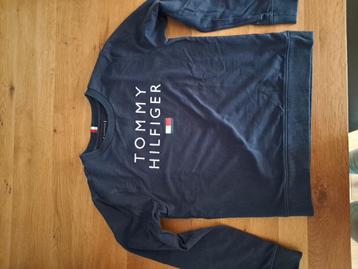 Tommy hilfiger donkerblauw sweater maat 164 beschikbaar voor biedingen