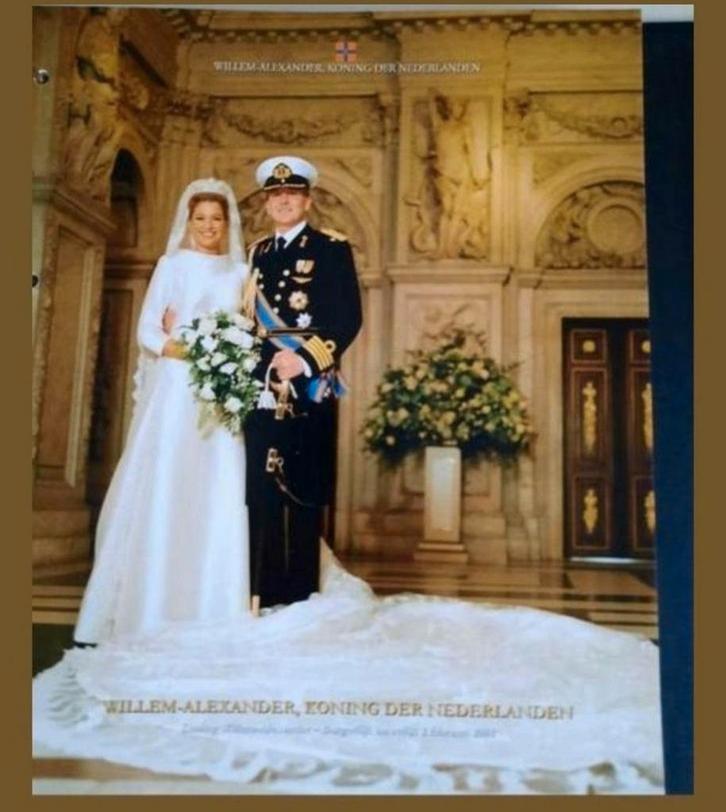 Foto en docu koningshuis kavel nr 7, Verzamelen, Koninklijk Huis en Royalty, Zo goed als nieuw, Kaart, Foto of Prent, Verzenden