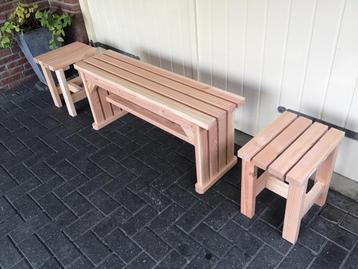 DOUGLAS TUINBANK te koop, mooi met BLOEMBAKKEN BOOMBAK beschikbaar voor biedingen