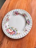 Royal Albert Flower of the month october ontbijtbord, Ophalen of Verzenden