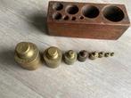 Antieke gewichtjes met massief houten opbergbox, Antiek en Kunst, Ophalen