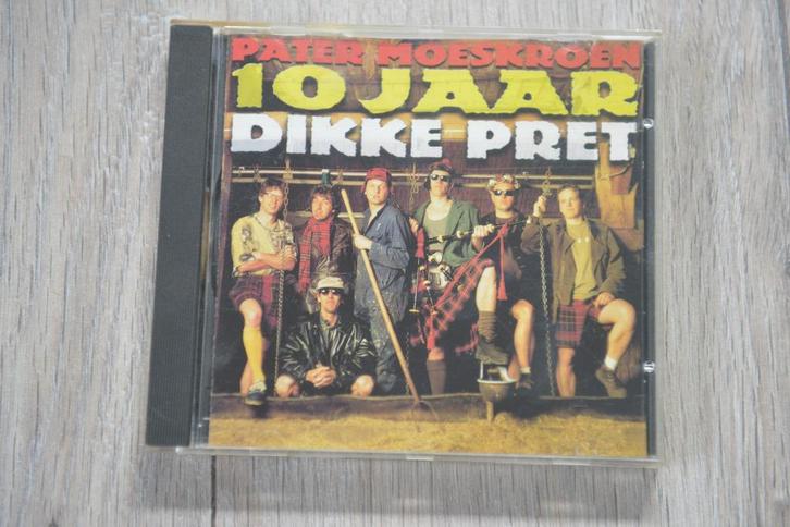 PATER MOESKROEN - 10 JAAR DIKKE PRET 18 geweldige nummers, Cd's en Dvd's, Cd's | Nederlandstalig, Zo goed als nieuw, Streekmuziek