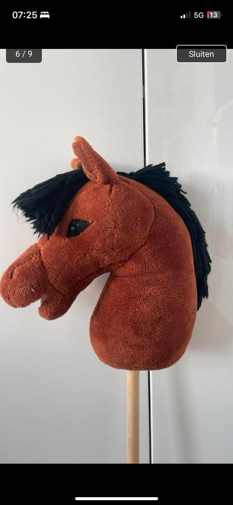 Hobbyhorse van de pipoos met allemaal spulletjes!!!, Hobby en Vrije tijd, Overige Hobby en Vrije tijd, Zo goed als nieuw, Ophalen of Verzenden
