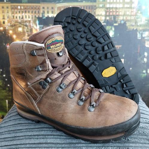 Meindl Borneo 2 LL MFS Berg-/Wandelschoenen uk-9 / 43, Sport en Fitness, Bergsport en Wandelen, Schoenen, Ophalen of Verzenden