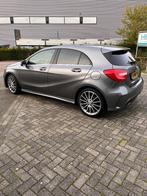 Mercedes-Benz A-Klasse A180 1.6 Blue EFF Aut7 2014 Grijs, 65 €/maand, 4 cilinders, Bruin, 1200 kg