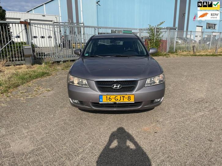 Hyundai Sonata 2.4 Style AIRCO ! GAS/BENZ, Auto's, Hyundai, Te koop, Sonata, ABS, Airbags, Airconditioning, Alarm, Boordcomputer