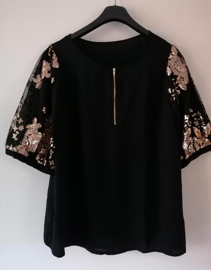 Prachtige feestelijke zwarte top met mooie mouwen maat 48/50, Kleding | Dames, Grote Maten, Zo goed als nieuw, Shirt of Top, Zwart