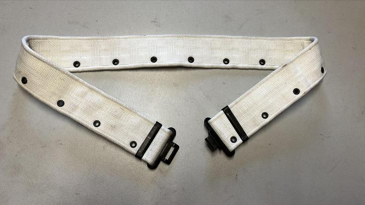 Koppelriem Wit Nederlands leger (Ruim op voorraad), Verzamelen, Militaria | Algemeen, Landmacht, Kleding of Schoenen, Nederland