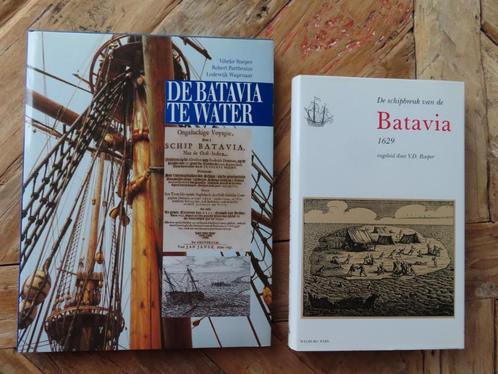 2 boeken over De Batavia [wv111], Boeken, Geschiedenis | Vaderland, Gelezen, 17e en 18e eeuw, Ophalen of Verzenden