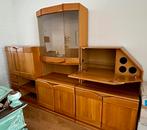 Eikenhouten buffetkast (B 300 cm x H 185 cm x Diepte 50 cm, Huis en Inrichting, Ophalen, Klassiek schadevrij meubel, Zo goed als nieuw