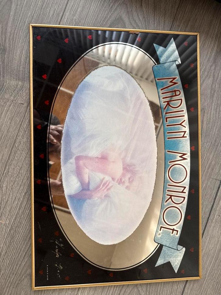 Marilyn Monroe Spiegel in Lijst, Huis en Inrichting, Woonaccessoires | Spiegels, Gebruikt, 50 tot 75 cm, Minder dan 100 cm, Rechthoekig
