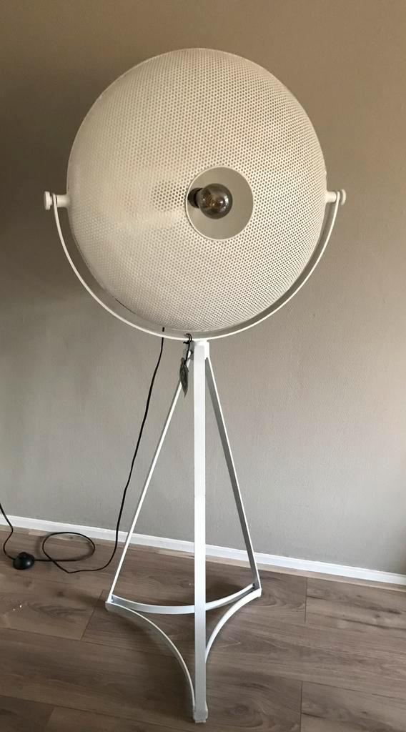 Zgan set vloerlampen - Bepurehome Blown, Huis en Inrichting, Lampen | Vloerlampen, Zo goed als nieuw, 150 tot 200 cm, Metaal, Ophalen