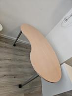 Bureau, Ophalen, Met wielen, Zo goed als nieuw, Bureau