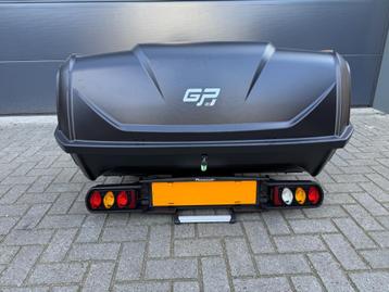 HUREN: Diverse Trekhaakkoffers beschikbaar voor biedingen