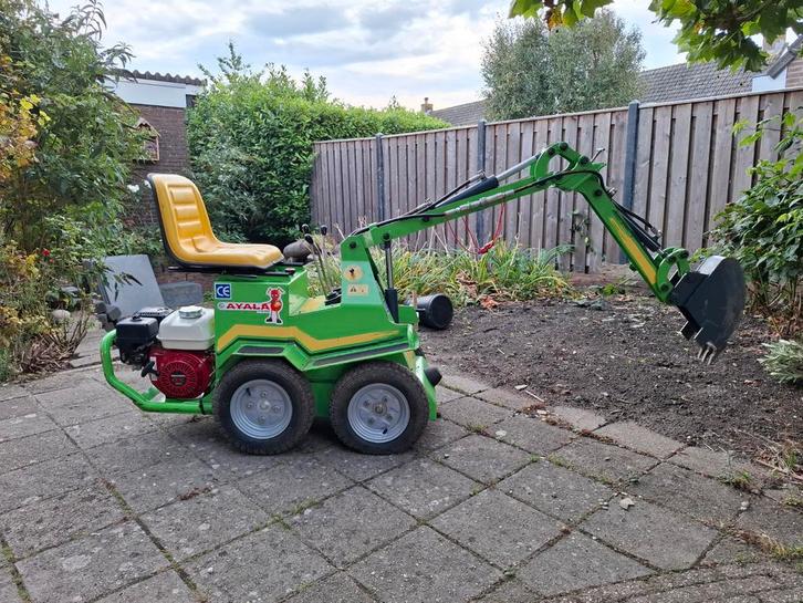Ayala Minikraan / Shovel met 4 bakken, Tuin en Terras, Overige Tuin en Terras, Ophalen