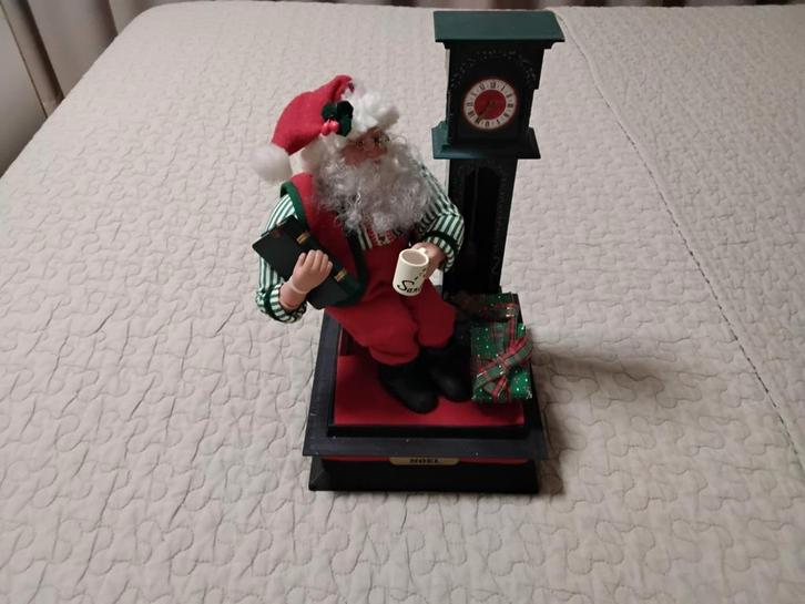 3 x leuke kerstmannen en kerst huisje met verlichting, Diversen, Kerst, Zo goed als nieuw, Ophalen