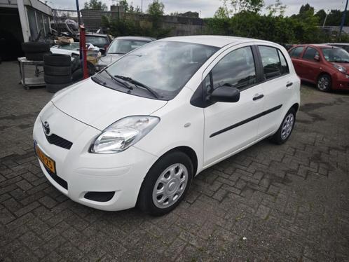 Toyota Yaris 1.0 VVTi Cool-Airco-Elek.pakket-Nieuwe APK., Auto's, Toyota, Bedrijf, Te koop, Yaris, ABS, Airbags, Airconditioning