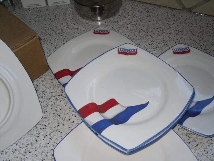 Jet "Unox bordjes set van 6". Jet Specials, Huis en Inrichting, Keuken | Servies, Zo goed als nieuw, Bord(en), Overige stijlen