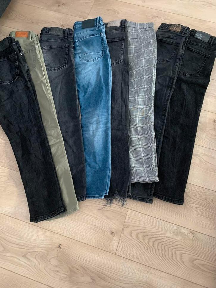 Diverse Broeken jongens 8 suks, Kleding | Heren, Spijkerbroeken en Jeans, Zo goed als nieuw, Overige jeansmaten, Overige kleuren