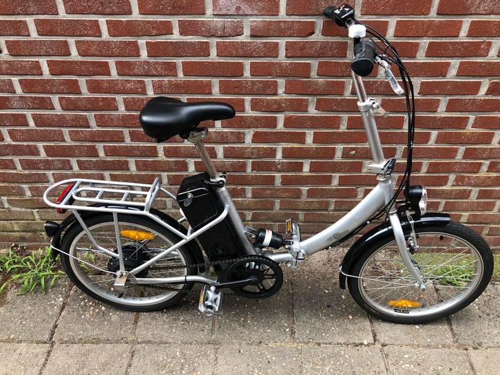 Elektrische vouwfiets, Fietsen en Brommers, Fietsen | Vouwfietsen, Zo goed als nieuw, Dames, Overige merken, 20 inch of meer, Totaal opvouwbaar