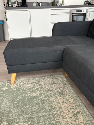 Grijze IKEA bank