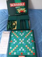 Scrabble compleet  orginiaal, Hobby en Vrije tijd, Ophalen of Verzenden, Zo goed als nieuw