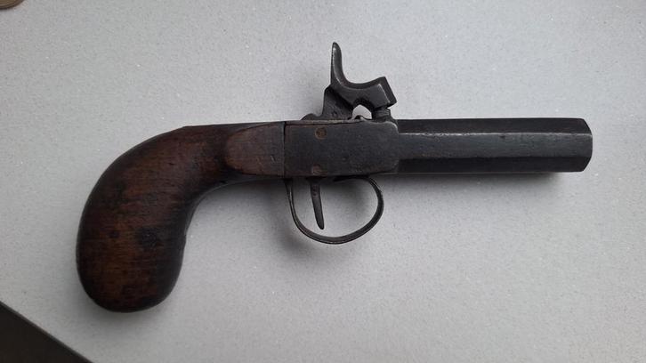 Antiek Frans pistool. Vóór 1870., Antiek en Kunst, Antiek | Overige Antiek, Ophalen of Verzenden