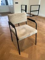 2 stijlvolle FEST ‘Monday’ eetkamerstoelen met armleuning, Ophalen, Gebruikt, Twee, Bruin