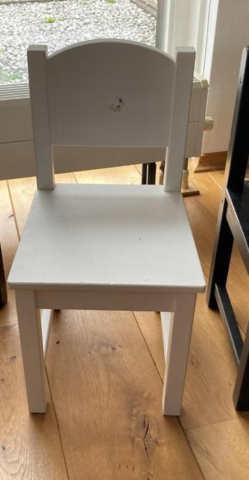 Wit houten Stoeltje - IKEA  beschikbaar voor biedingen