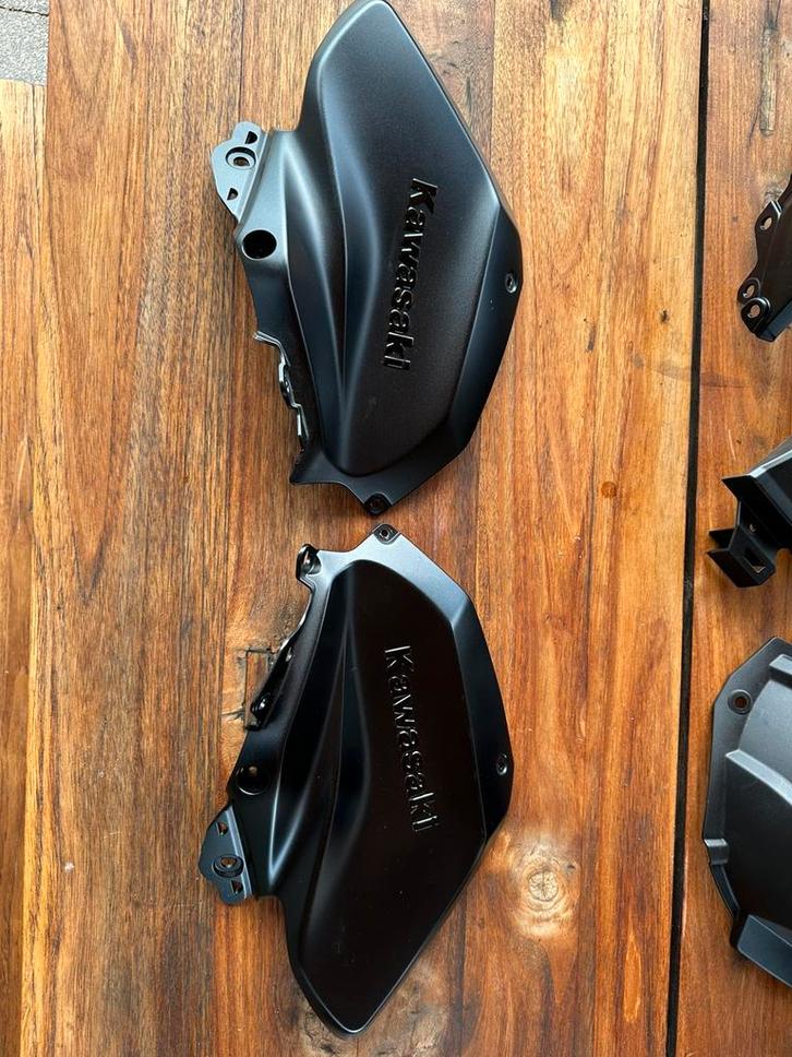 Kawasaki ZH2 diverse onderdelen kappen, spatborden, enz., Motoren, Onderdelen | Kawasaki, Nieuw, Ophalen of Verzenden