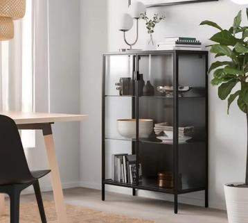 Rudsta vitrinekast ikea 80×37×120 beschikbaar voor biedingen
