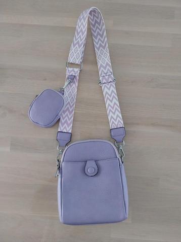 Paarse schoudertas met extra mini tasje/portemonnee beschikbaar voor biedingen