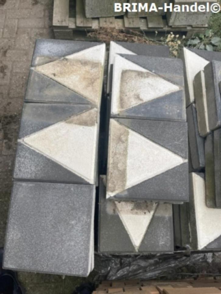 72 stuks nieuwe haaietanden/tegels 30x30x5cm, symbooltegels, Tuin en Terras, Tegels en Klinkers, Nieuw, Terrastegels, Beton, 10 m² of meer
