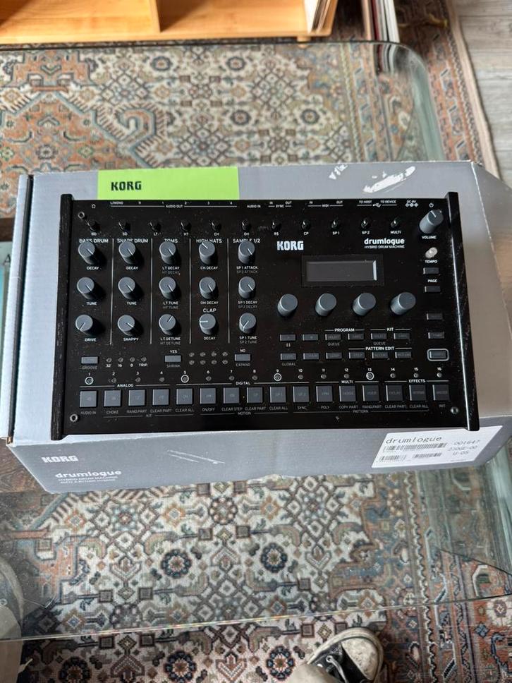 Korg Drumlogue, Muziek en Instrumenten, Drumcomputers, Zo goed als nieuw, Korg, Ophalen of Verzenden