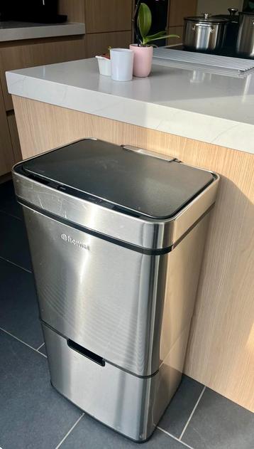 Homra afvalbak mét sensor. Gaat handsfree open! 72 liter beschikbaar voor biedingen
