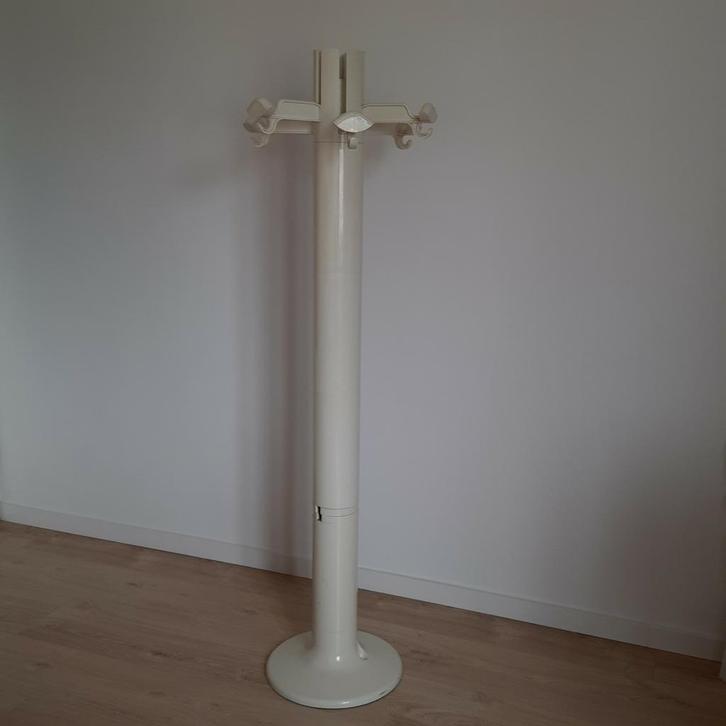 Castelli /planta design kapstok, Antiek en Kunst, Kunst | Designobjecten, Ophalen