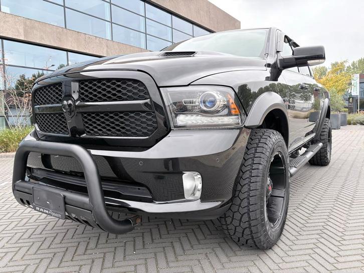 Dikke Dodge Ram 1500 Sport 2018, Auto's, Dodge, Bedrijf, RAM 1500, 4x4, ABS, Achteruitrijcamera, Airbags, Airconditioning, Alarm