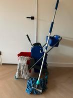 Dweilkar/mopwagen met pers, Ophalen