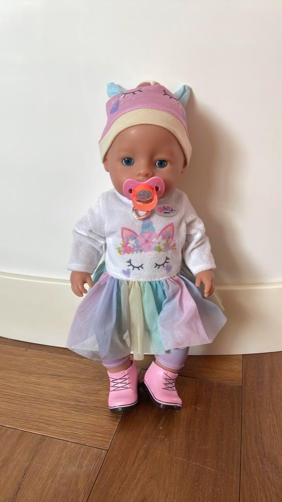 Baby Born Eenhoorn Pop + wagen, Kinderen en Baby's, Speelgoed | Poppen, Gebruikt, Babypop, Ophalen of Verzenden