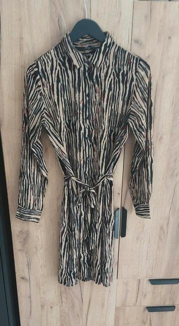 VERO MODA Jurk beige oranje zwart print M🙂 beschikbaar voor biedingen