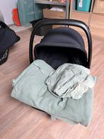 Maxi-Cosi Tinca autostoel + verkleiner, hoes & voetenzak, Ophalen, Autogordel of Isofix, Zo goed als nieuw, 0 t/m 13 kg