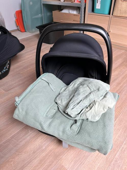 Maxi-Cosi Tinca autostoel + verkleiner, hoes & voetenzak, Kinderen en Baby's, Autostoeltjes, Zo goed als nieuw, Maxi-Cosi, 0 t/m 13 kg