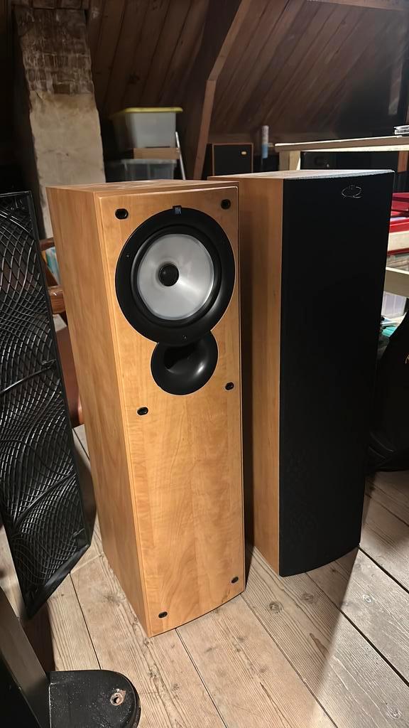 Kef Q35.2 te koop voor kleine prijs!, Audio, Tv en Foto, Luidsprekers, Zo goed als nieuw, Front, Rear of Stereo speakers, Minder dan 60 watt